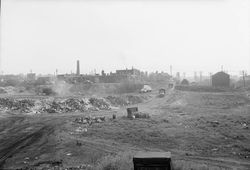 그린우드 애비뉴 쓰레기 매립지. 이 부지에는 이후 그린우드 차량기지가 지어졌다.