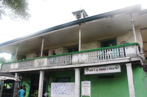 롬블론의 옛 시청 건물