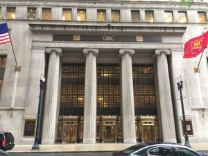 시카고에 있는 120 South LaSalle는 CIBC 뱅크 USA의 본사로 사용된다.
