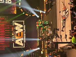 FTR이 2021년 10월 루차 브라더스에게서 AAA 월드 태그팀 챔피언십을 획득