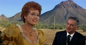 맥린톡!(McLintock!)(1963)에서 모린 오하라(Maureen O'Hara)와 로워리