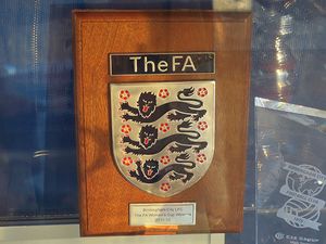 FA컵 우승자 명패