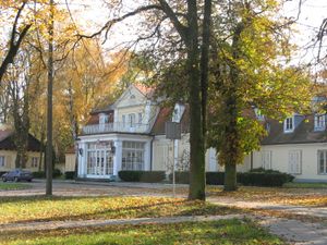 쿠트노의 게라우티 궁전 단지, 현재 쿠트노 국립 음악학교 1, 2학년 재학