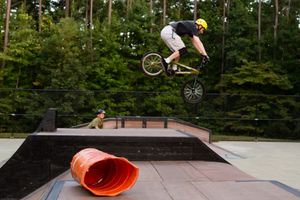 캐리 액션 스포츠 스케이트 공원