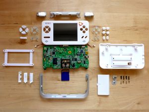 분해된 GP2X F-200