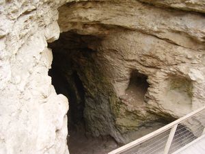 게셀의 가나안 시대 수로 터널