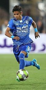 2017년 에스테글랄에서 뛰는 가예디