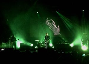 2015년, El Pintor 투어 중 공연하는 인터폴