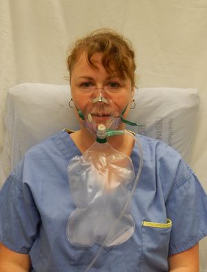 비 재호흡 마스크