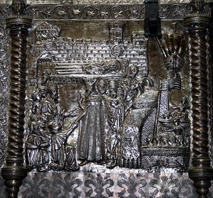 자다르 시민들이 러요시를 맞이함 (동시대 성유물함에 조각됨)