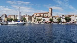 워터프론트 풍경, 비유 포르, 라 시오타