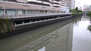 에바라 조절지의 취수구