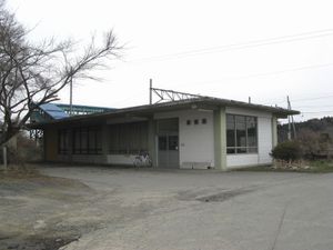 리모델링 전 역 건물 (2008년 7월)