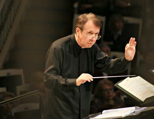 플레트뇨프 지휘, 2017