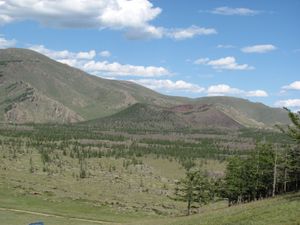 항가이 산맥 북부에 있는 호르고 사화산