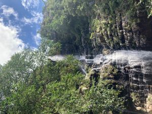 탈라코나 폭포 뷰