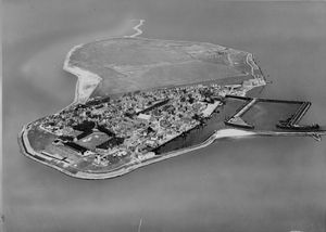 노르도스트폴더에 통합되기 전 위르크 섬의 항공 사진, 1920–1940. 네덜란드 군사 역사 연구소