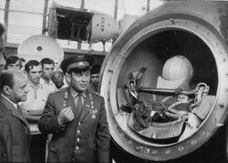 베오그라드에서 밀로보예 유긴과 포포비치