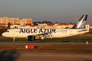 에글 아쥐르 에어버스 A320-200