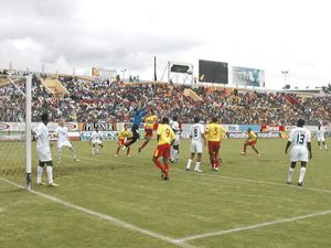 키토에서의 수페르클라시코, 2005