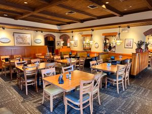 메릴랜드주, 캘리포니아에 있는 올리브 가든 레스토랑 내부