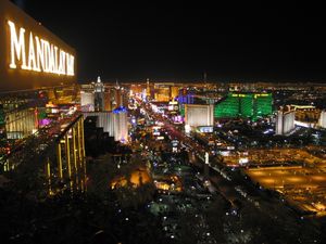 만달레이 베이 호텔에서 북쪽을 바라본 모습(2003)