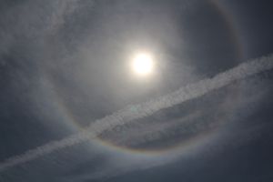 권운, 비행운과 고리