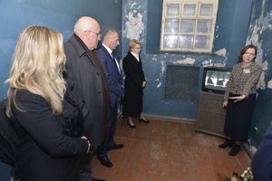 구 KGB 건물의 방. 라마나우스카스는 이전에 이곳에 수감되었다.