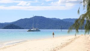 메르귀 제도의 해변