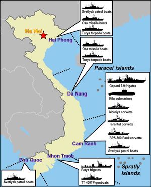 현재 베트남 인민 해군 함대의 주요 기지인 깜라인만