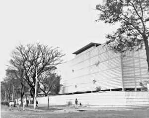 1968년의 두 번째 영사관 외부