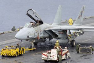 1986년 사라토가호 VF-74 비행대대의 F-14A 톰캣 전투기