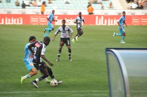 2009년 튀니지 컵 결승전에서 CS 스팍시앙과 US 모나스티르의 경기.