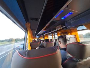 2023년 1등석 버스 내부