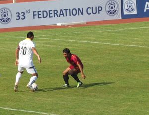 처칠의 브라질 공격수 베투 (10번, 흰색 유니폼) 2011년 연맹컵 경기 장면.