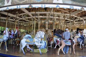 골든게이트 공원의 회전목마 건물