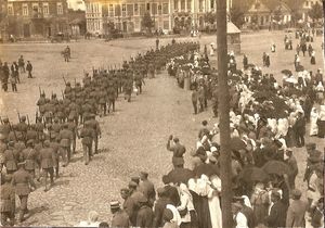 1919년 노보그루도크에 주둔한 제10 리투아니아 울란 연대의 기병대