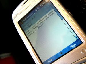 휴대폰 설정은 MMS 메시지 송수신에 문제를 일으킬 수 있다.