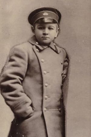 바르샤바 체육관 학생 시절의 빅토르 코센코