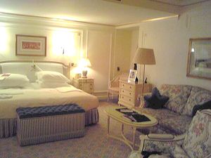 주니어 스위트 룸의 침실 공간