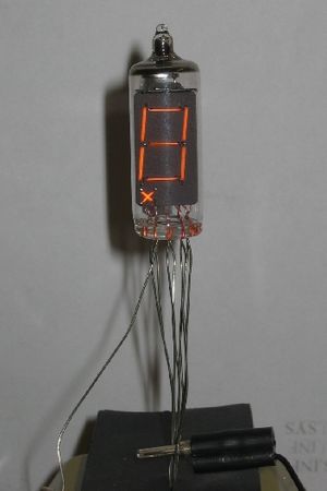 백열 필라멘트 7세그먼트 디스플레이