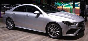 2019 제네바 모터쇼에 전시된 메르세데스-벤츠 CLA
