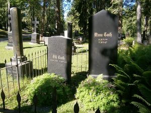 쿠오피오 푸이요 지역의 쿠오피오 대묘지에 있는 미나 칸트의 가족 묘