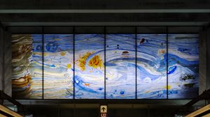 지하철역 폴크스테아터(U2, U3)의 벽화 Das Werden der Natur