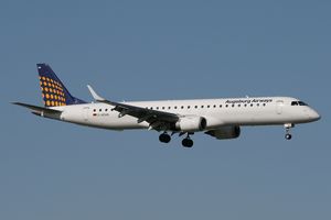 루프트한자 리저널 도색을 한 아우크스부르크 항공의 엠브라에르 190 (2005년).