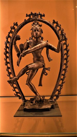 9세기 중반 제작된 춤추는 시바