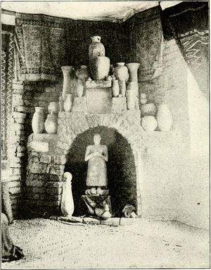 루갈달루 조각상. 열린 법정