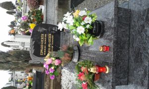 소스노비에츠에 있는 기에레크 부부의 묘비