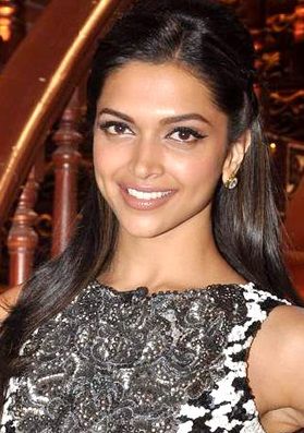 비평가들은 파두콘의 연기에 호평을 보냈다.