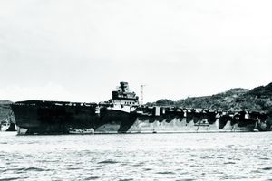 1945년 사세보에 정박한 준요